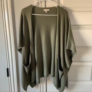 LOFT Olive Batwing Open Front Knit Poncho Size XS/S